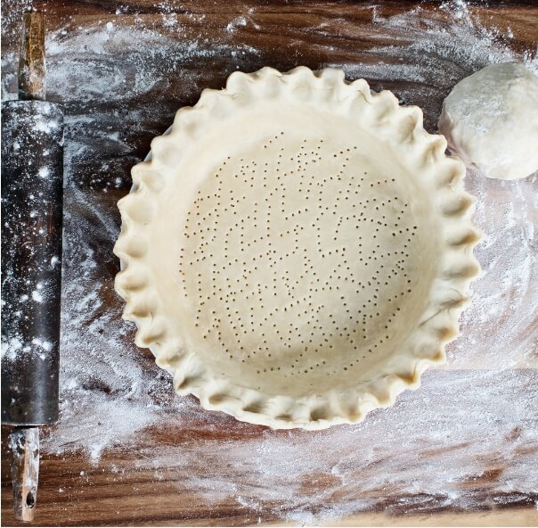 White Lily flour used to make a pie crust in a pan